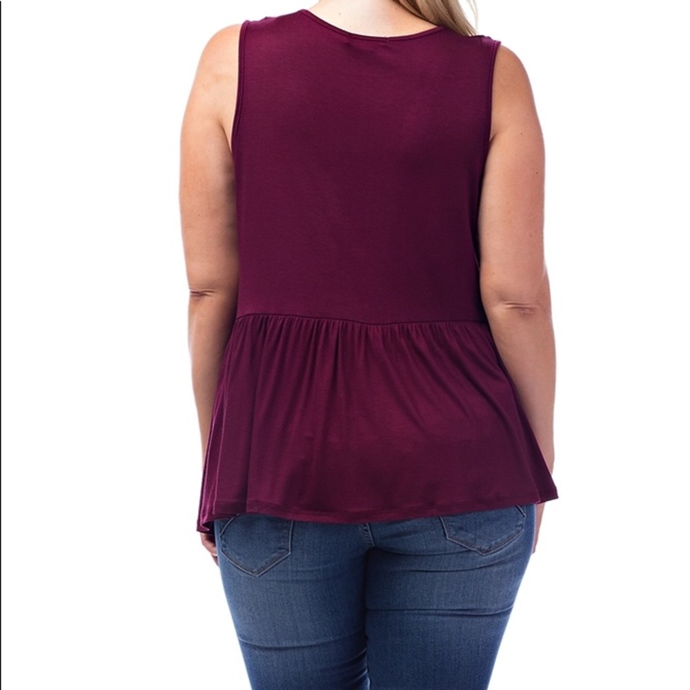 🔴 Burgundy Sleeveless Plus Size Top - Picture 4 of 4